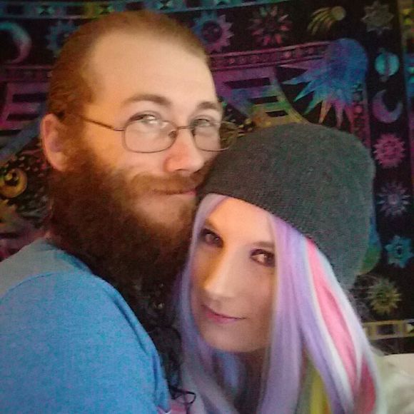 Meet your Posher, Brandy - Picture 1 of 1